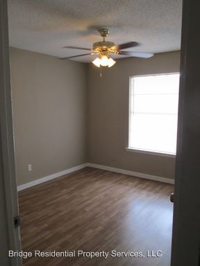 Building Photo - 5601 Birchman Ave