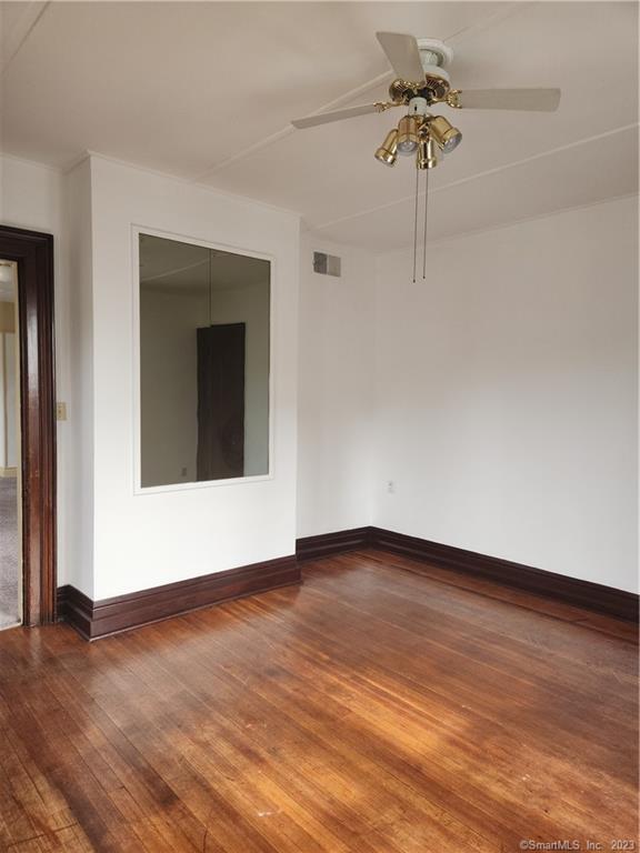 Building Photo - 22 Perkins Ave