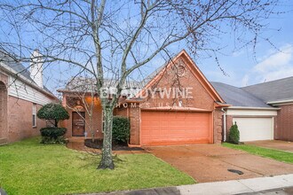 Building Photo - 9127 Berry Garden Cir S