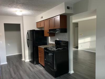 Kitchen - 712 Heatherwood Ct