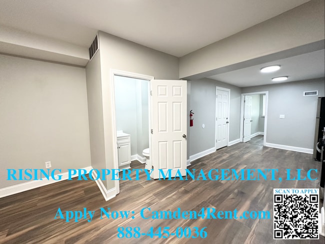 Building Photo - Newly Renovated 4 Bedroom 1.5 Bathroom home on a quiet block in Bergen Square.