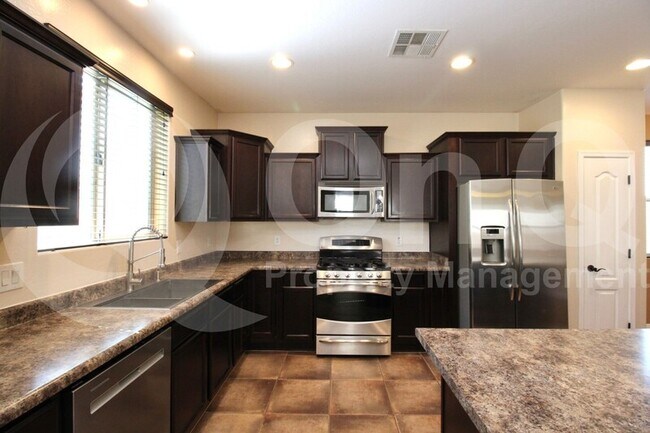 Foto del edificio - 3217 E Virgil Dr