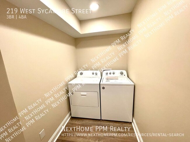 Foto del edificio - 219 W Sycamore St