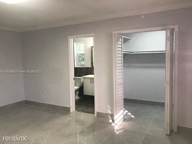 Building Photo - 3 br, 2 bath House - 4970 SW 29th Way # 0