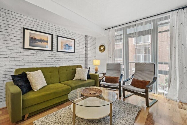 Living room - 1117 10th St NW