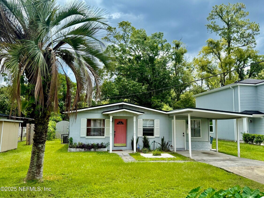 Foto principal - 1175 Woodruff Ave