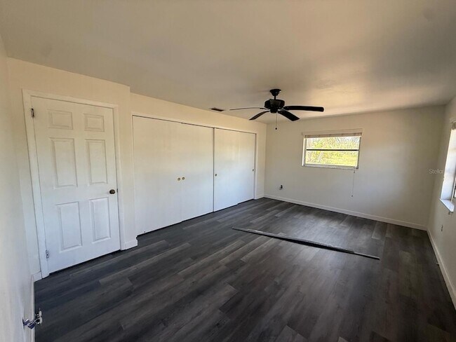 Foto del edificio - 239 Annapolis Ln