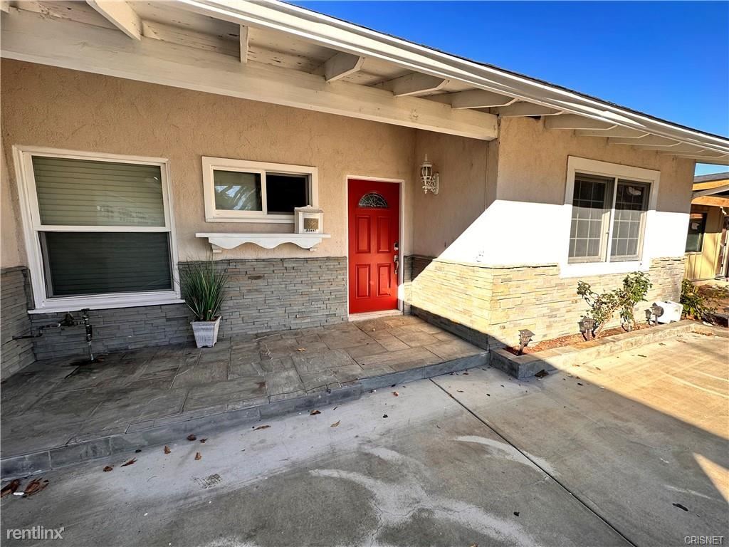 3 br, 2 bath House 23447 Schoolcraft St House Rental in Los Angeles, CA