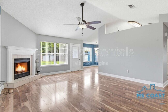 Foto del edificio - 14961 Greenwell Cir