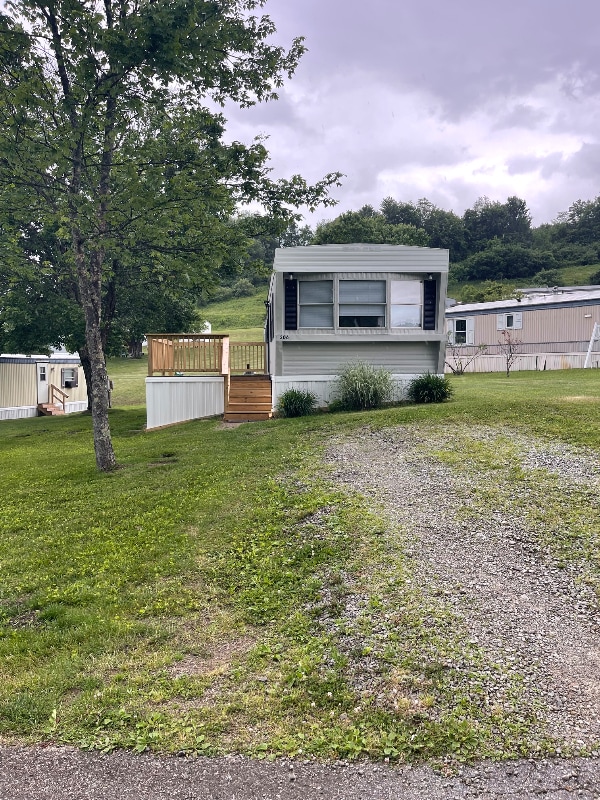 Building Photo - 306 Pearl Ln