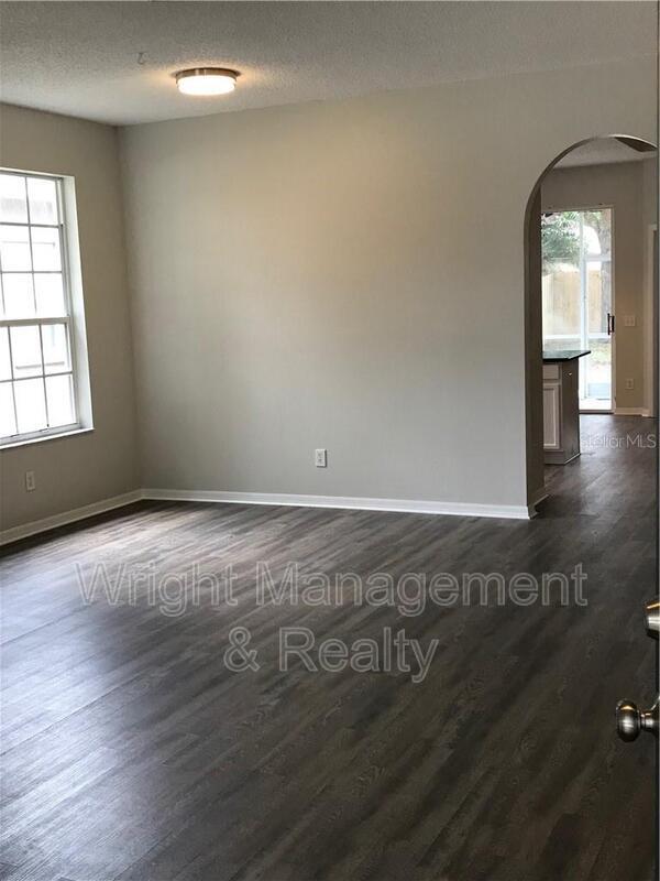 Building Photo - 1414 Loretto Cir