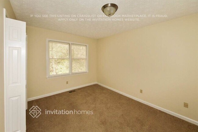 Foto del edificio - 1120 Jennings Dr