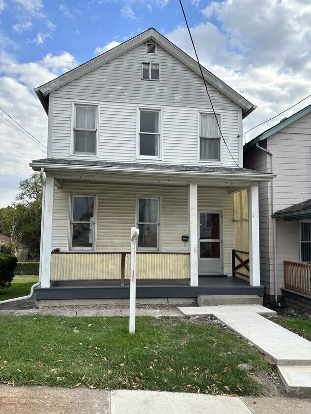1216 Center St, Turtle Creek, PA 15145 House Rental in Turtle Creek