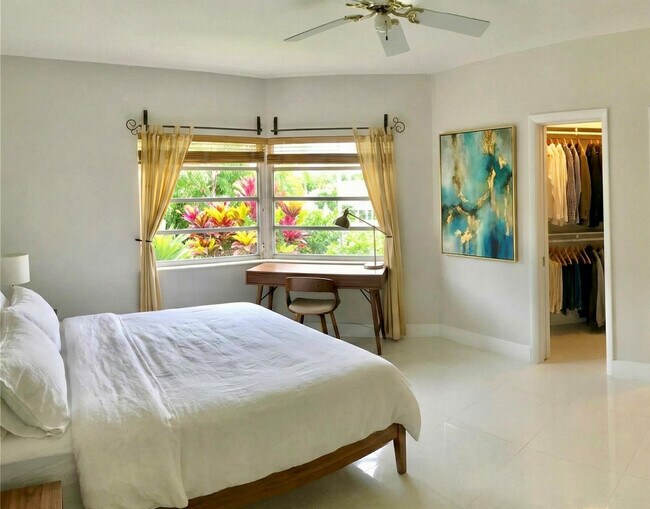 Foto del edificio - 9271 W Bay Harbor Dr