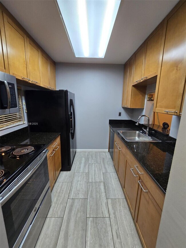 Foto del edificio - 7960 NW 50th St