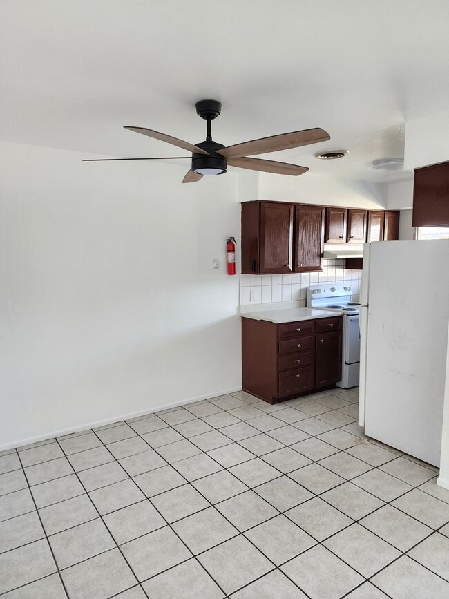 Building Photo - #1012-IP PHX, LLC