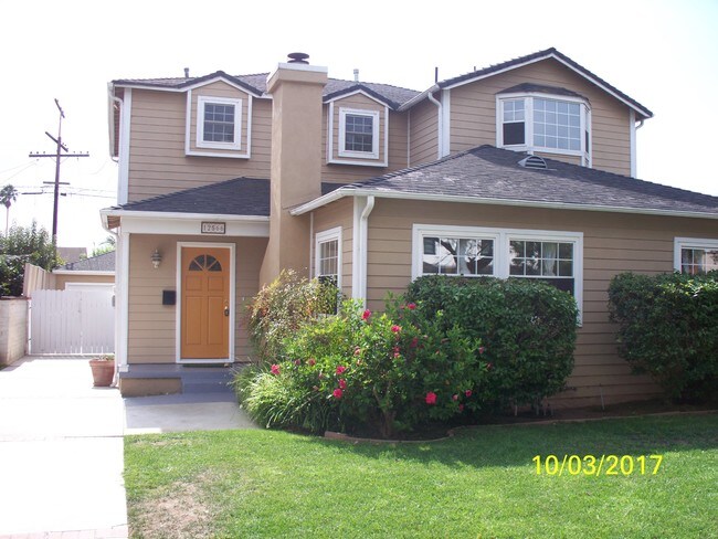 Foto del edificio - 12566 Woodbine St