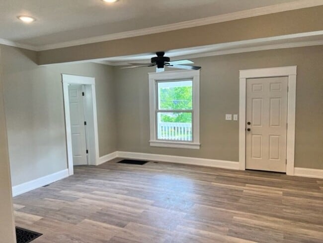 Building Photo - 3 BR 2 BA Ranch in Troy, MO