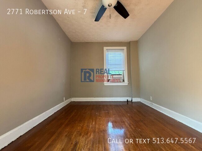 Foto del edificio - 2771 Robertson Ave