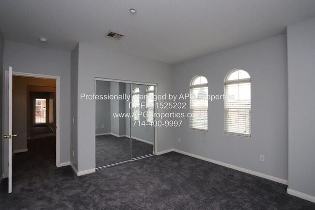 Building Photo - 1126 N Euclid St