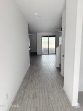 Building Photo - 25321 N 75th Ln