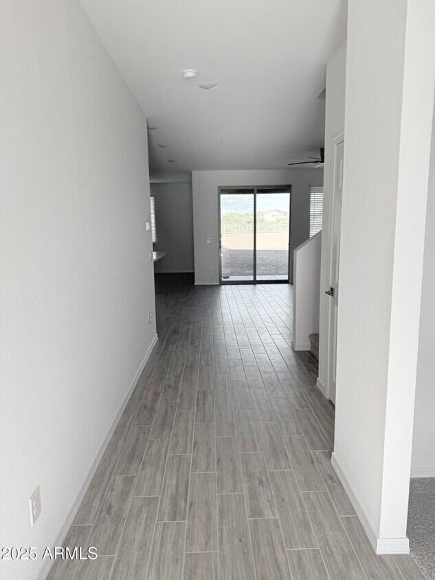 Primary Photo - 25321 N 75th Ln