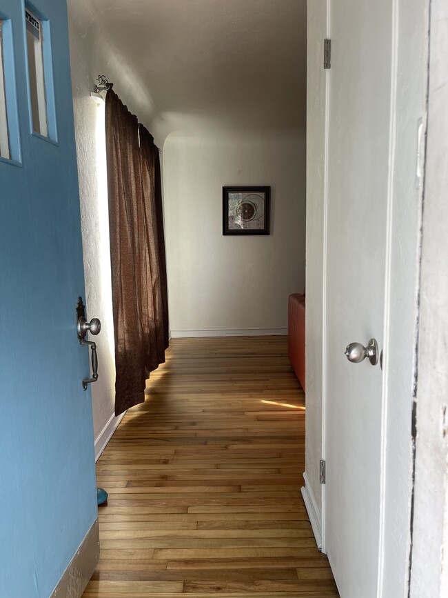 Building Photo - 4505 Pershing Dr