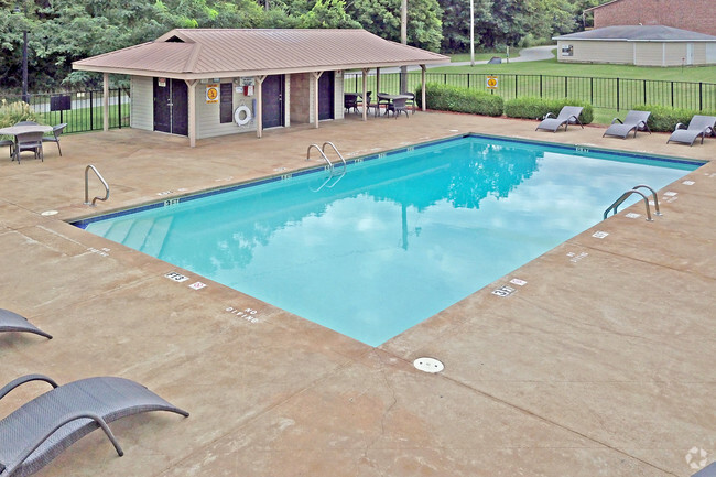 Piscina - Call for Fall Specials - South Creekside A...