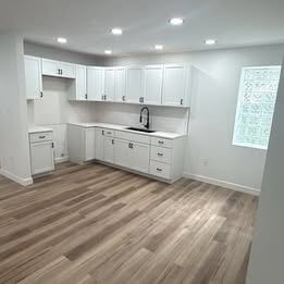 Building Photo - 6211 Aspen Ct