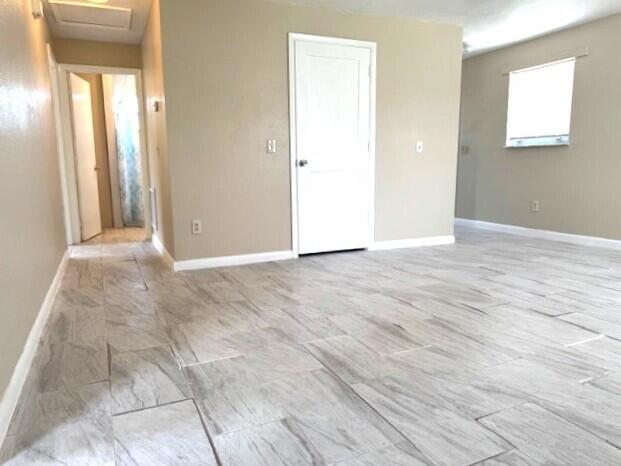 Foto principal - 260 SW 12th Ave