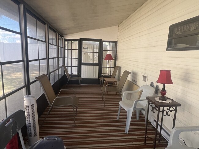 Foto del edificio - 37041 Chancey Rd