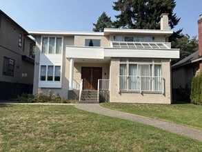 Building Photo - 3979 W 33rd Ave