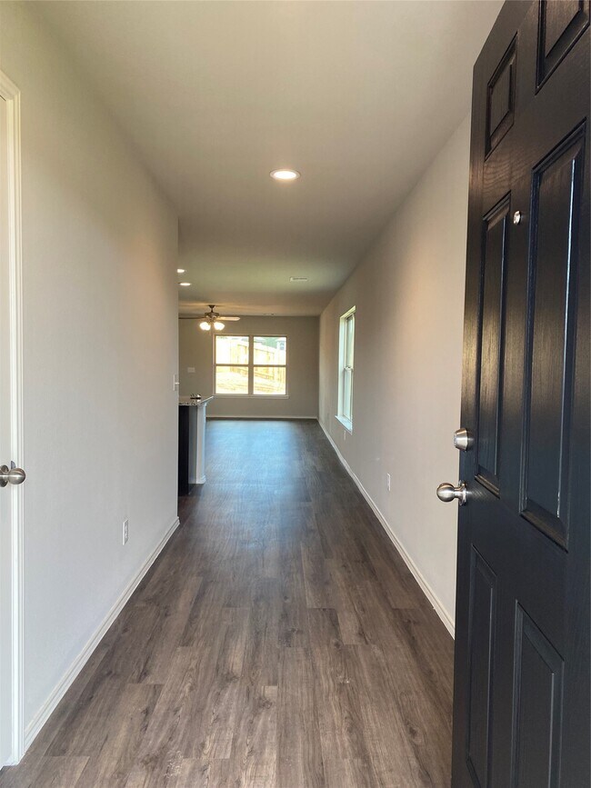 Foto del edificio - 802 Faison Ct