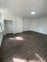 Building Photo - 919 Manton Wy