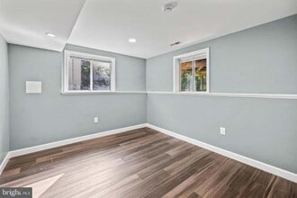 Building Photo - 10612 Holleybrooke Dr