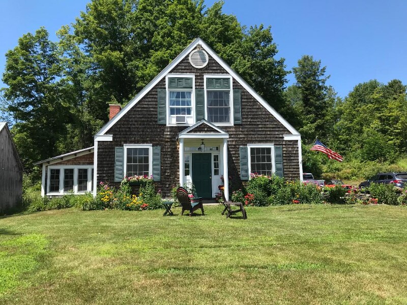 Foto principal - 114 Osgood Hill Rd