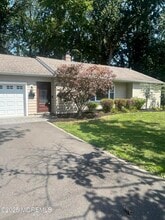 Building Photo - 505 Branchport Ave