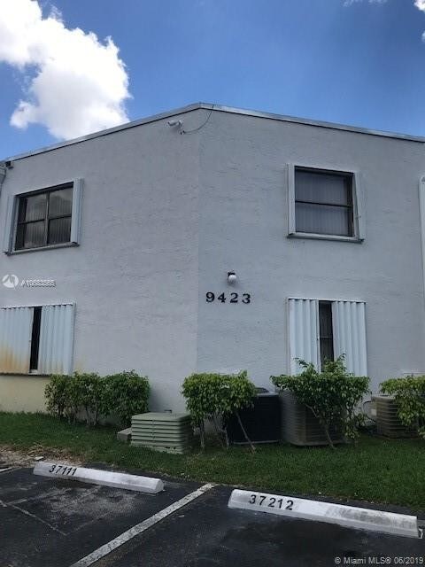 Foto del edificio - 9423 Fontainebleau Blvd