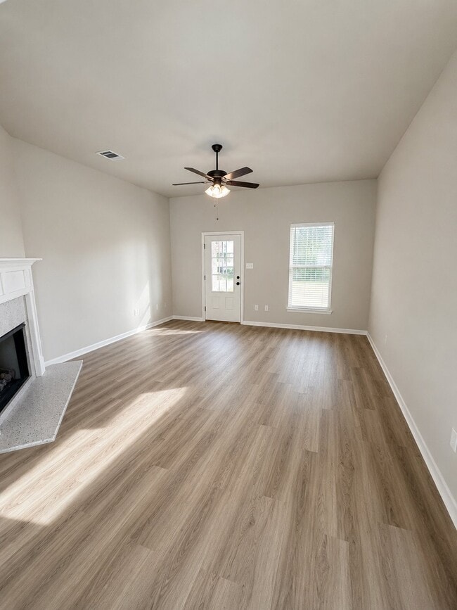 Foto del edificio - 41448 Cozy Wy
