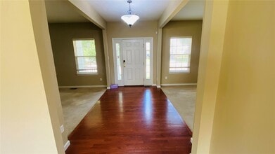 Building Photo - 58 Fountainview Dr