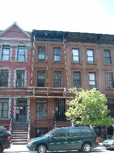 Building Photo - 491 Manhattan Ave