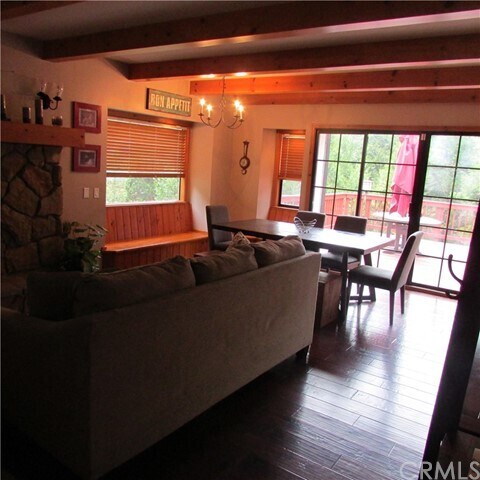 Foto del edificio - 190 Joaquin Miller Rd