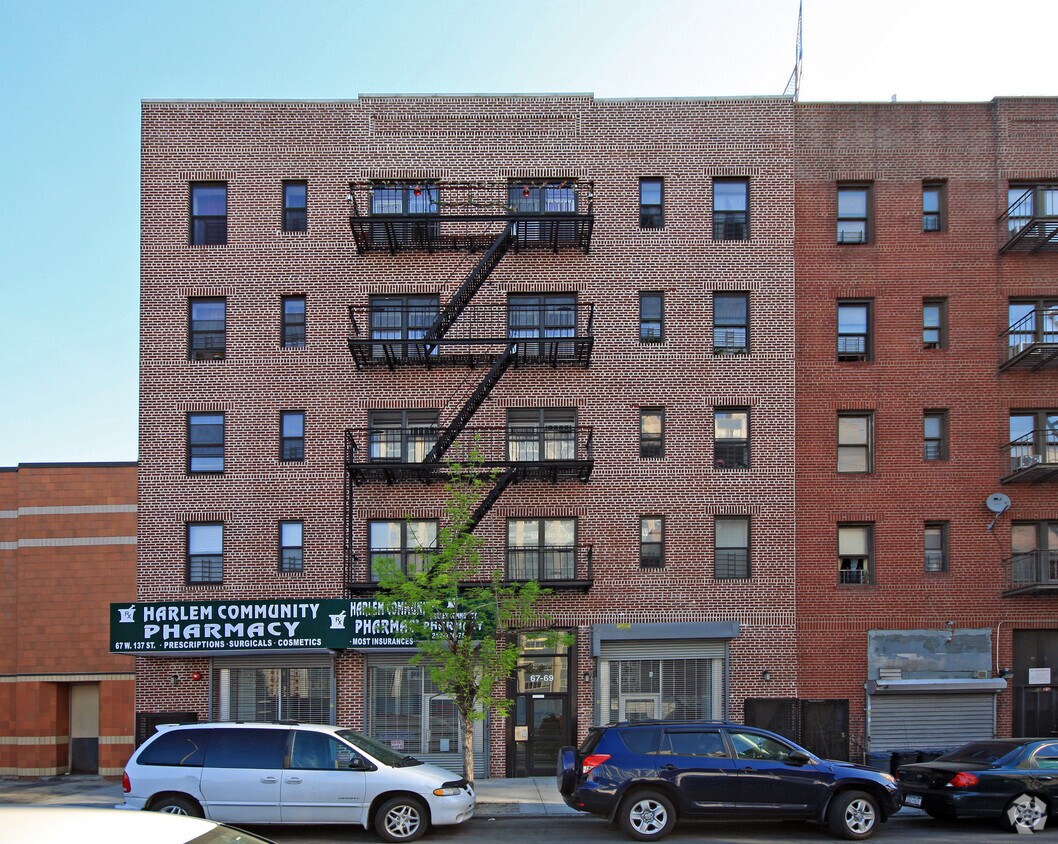 Primary Photo - West 131St Street Cluster