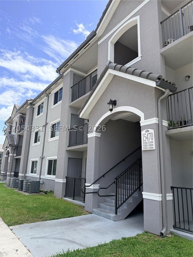 Building Photo - 15470 SW 284th St