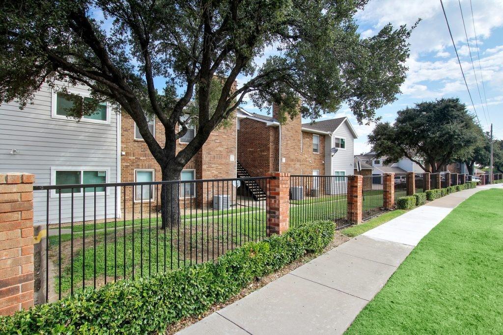 141 Valley View Dr Unit 1305, Lewisville, TX 75067 Room for Rent in