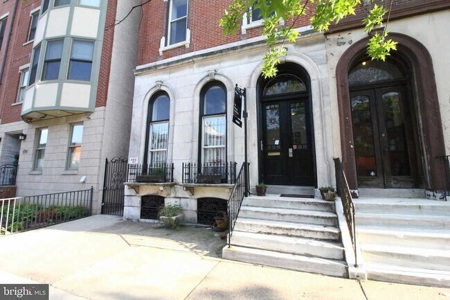 Foto del edificio - 1912 Spring Garden St