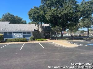 Building Photo - 3425 Ridge Country St