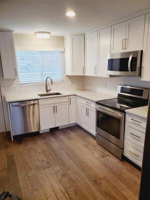 Building Photo - 3912 S Nora Cir