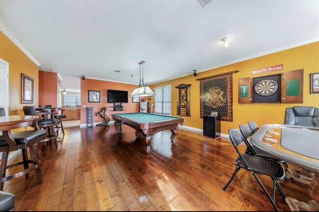 Foto del edificio - 1611 Sharon Pl