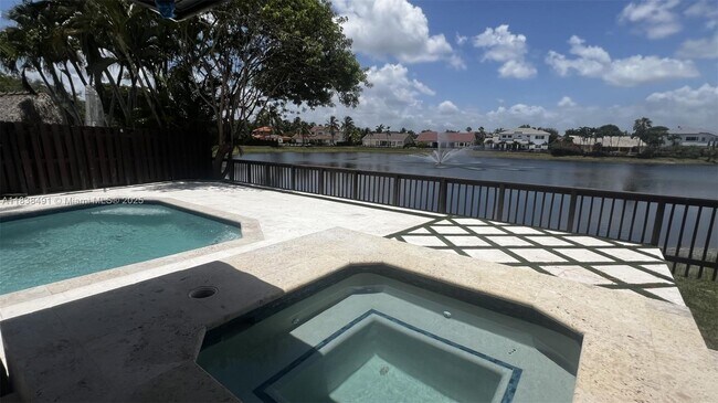 Foto del edificio - 14819 SW 46th Ln